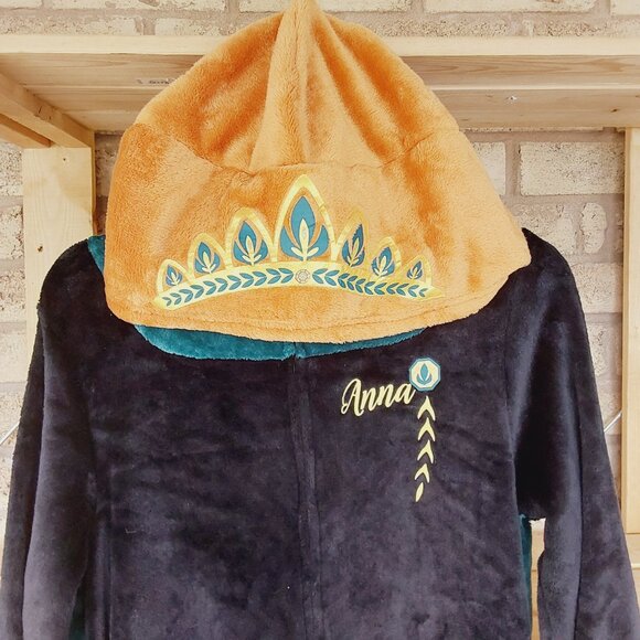 Frozen 2 Elsa and Anna Onsies - Picture 1 of 7